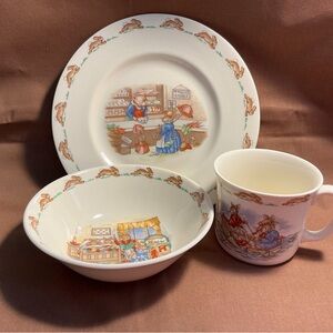 Vintage Royal Doulton Bunnykins Dinnerware Set